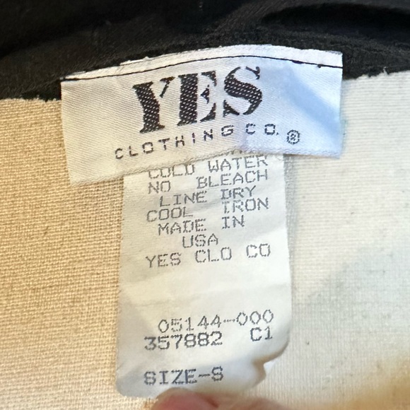 YES Clothing co | Bodycon skater mini dress | Size: small - Picture 8 of 8